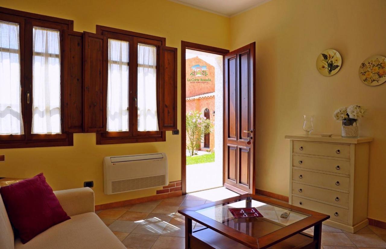 Hotel La Corte Rosada Villasimius Exterior foto